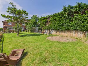 Gardens- click for photo gallery